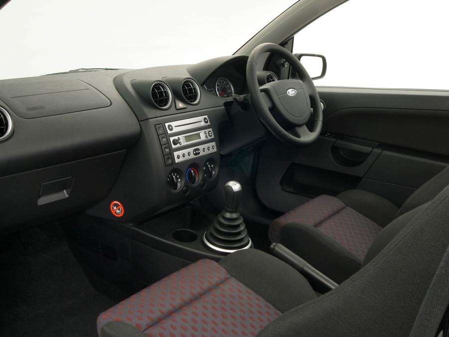  Ford Fiesta 2003 года  (фото 118 из 142)